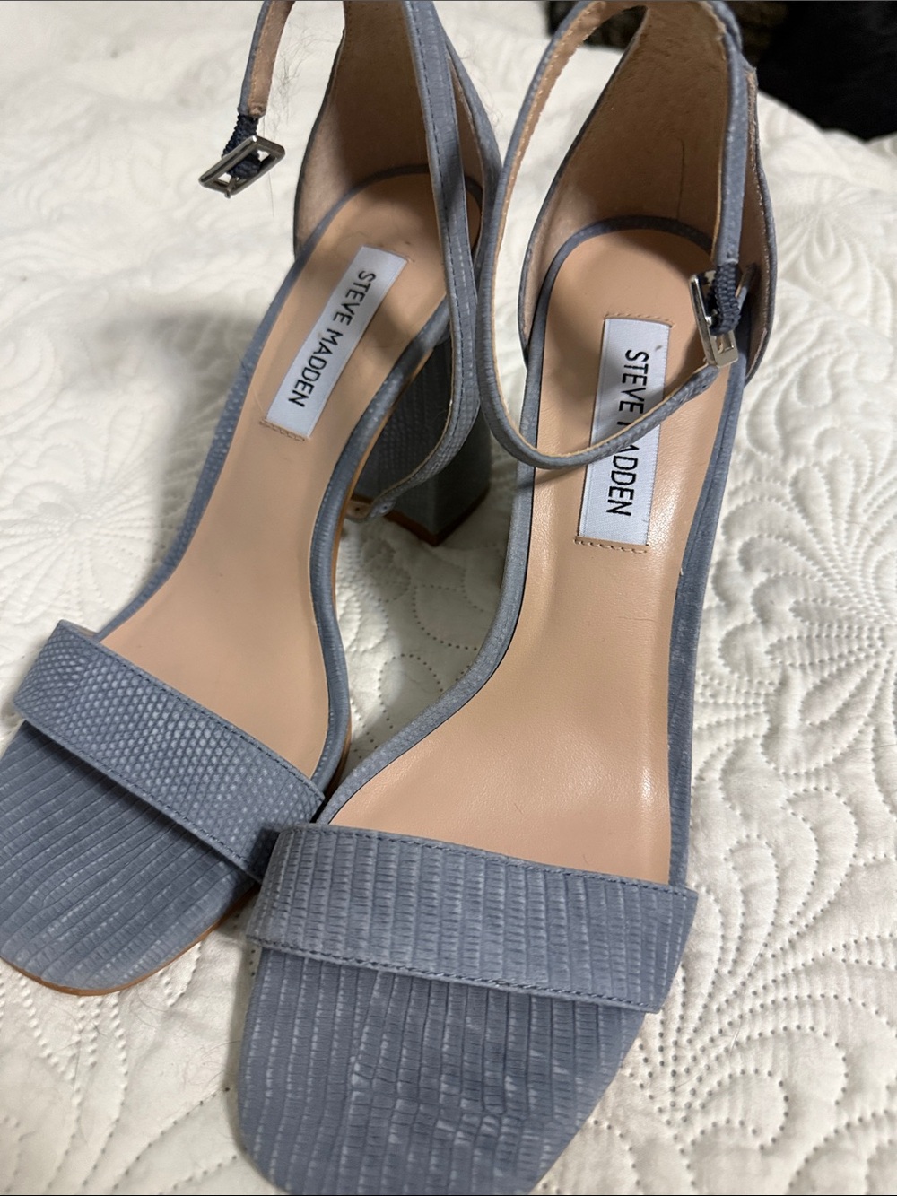 Steve Madden Light Gray Textured Block Heel Sandals